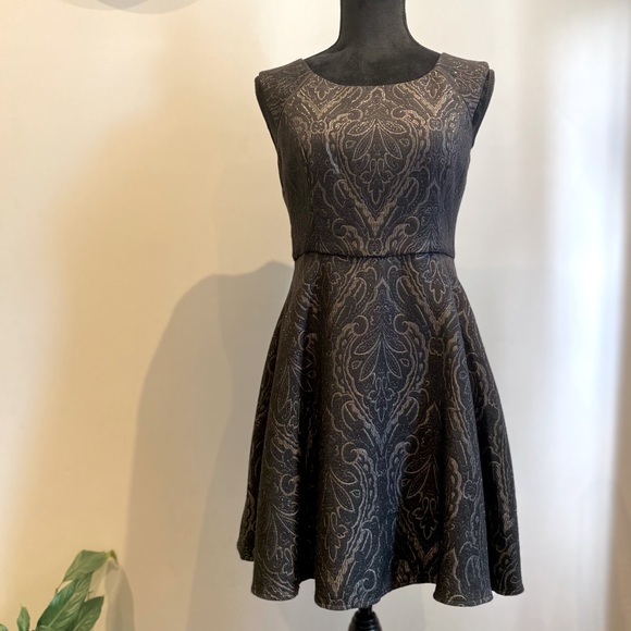 Forever New Dresses & Skirts - Forever New Black Fit & Flare Dress Damask detail